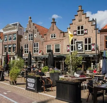 Bij Het Meertje! * Dirkshorn