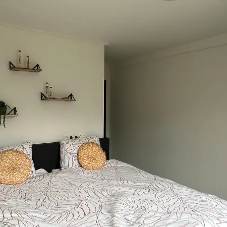 Bij Het Meertje! *